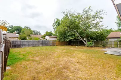 2633 Santa Anna Drive, Grand Prairie, TX 75052 - Photo 31