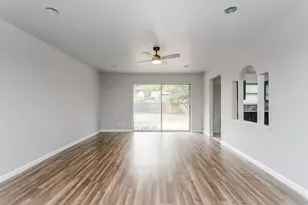 2633 Santa Anna Dr, Grand Prairie, TX 75052 - Photo 19