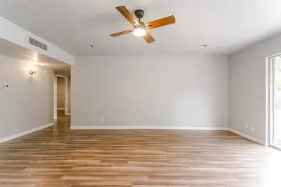 2633 Santa Anna Drive, Grand Prairie, TX 75052 - Photo 21
