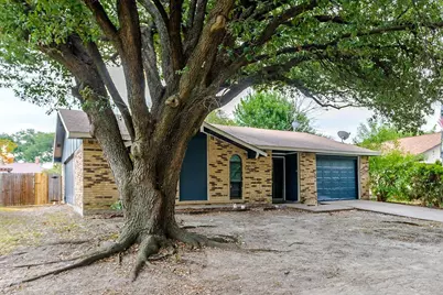 2633 Santa Anna Drive, Grand Prairie, TX 75052 - Photo 3