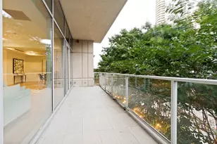 2025 Woodall Rodgers Fwy, Dallas, TX 75201 - Photo 35
