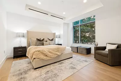 2025 Woodall Rodgers Freeway #23, Dallas, TX 75201 - Photo 29