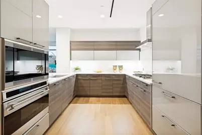 2025 Woodall Rodgers Freeway #23, Dallas, TX 75201 - Photo 15