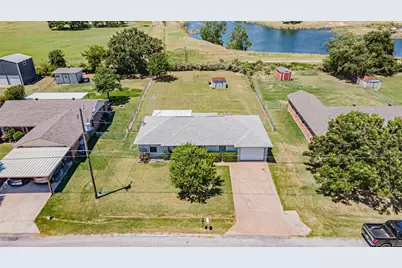 4031 Country Meadows Circle, Granbury, TX 76049 - Photo 33