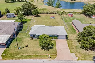 4031 Country Meadows Cir, Granbury, TX 76049 - Photo 5
