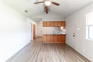 4031 Country Meadows Cir, Granbury, TX 76049 - Photo 13