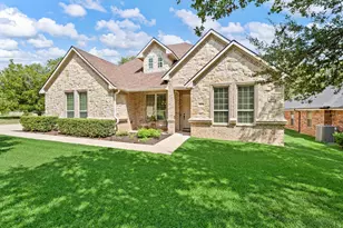 6520 Valley View Dr, North Richland Hills, TX 76182 - Photo 1