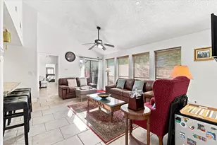 2021 Whippoorwill Ln, Carrollton, TX 75006 - Photo 11