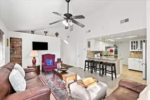 2021 Whippoorwill Ln, Carrollton, TX 75006 - Photo 13