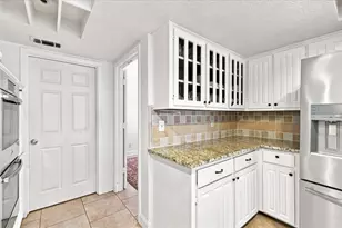 2021 Whippoorwill Ln, Carrollton, TX 75006 - Photo 15