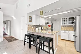 2021 Whippoorwill Ln, Carrollton, TX 75006 - Photo 13