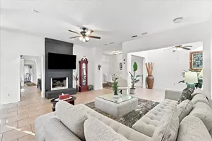2021 Whippoorwill Ln, Carrollton, TX 75006 - Photo 9