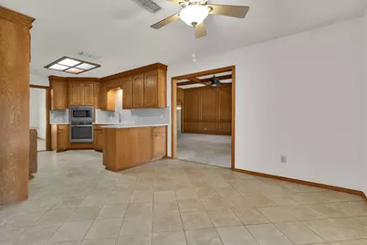 2114 Meadows Circle, Sherman, TX 75092 - Photo 13
