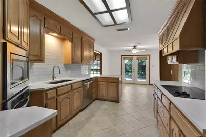2114 Meadows Circle, Sherman, TX 75092 - Photo 15