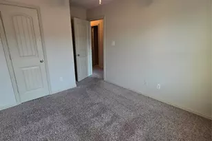 2384 Calendar Ct, Grand Prairie, TX 75050 - Photo 17