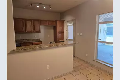 2384 Calendar Court, Grand Prairie, TX 75050 - Photo 5