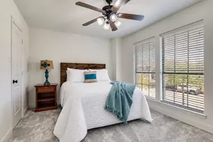400 S Hampton Ct, Lewisville, TX 75056 - Photo 23