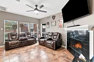 302 Republic Ln, Euless, TX 76040 - Photo 27