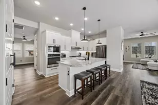 360 Foxthorne Way, Little Elm, TX 75068 - Photo 9