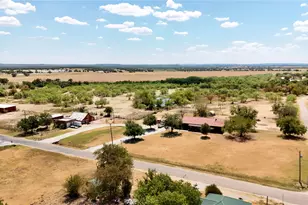 414 E Walnut St, Strawn, TX 76475 - Photo 1