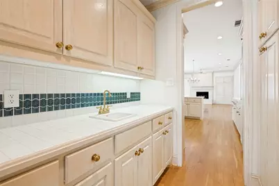 7984 Caruth Court, Dallas, TX 75225 - Photo 13