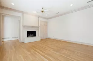 7984 Caruth Ct, Dallas, TX 75225 - Photo 15