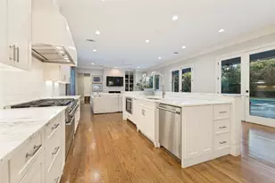 10322 Best Dr, Dallas, TX 75229 - Photo 15
