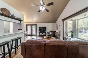 6036 Bogard Dr, The Colony, TX 75056 - Photo 13