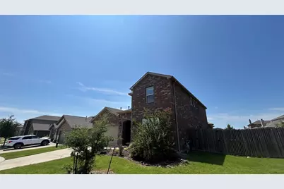 400 Plum Court, Burleson, TX 76028 - Photo 3