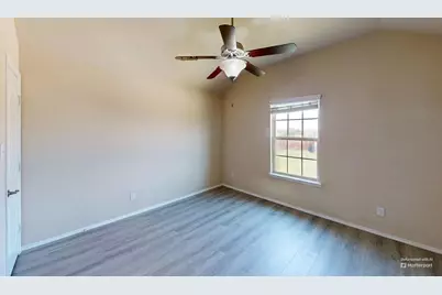 400 Plum Court, Burleson, TX 76028 - Photo 17