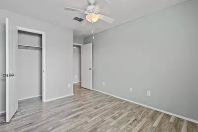 2322 Kingsway Drive, Arlington, TX 76012 - Photo 19