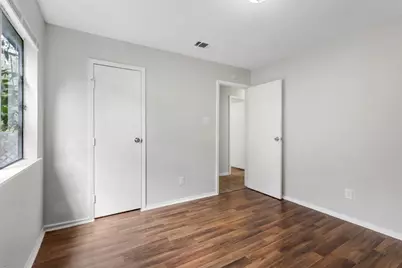 609 Shadyglen Drive, Allen, TX 75002 - Photo 9