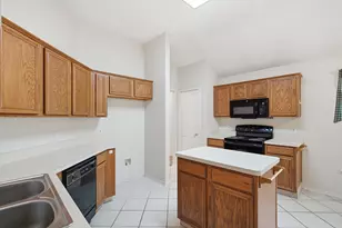 10303 Little Valley Rd, Fort Worth, TX 76108 - Photo 11