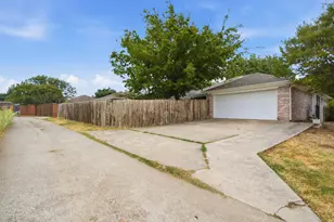 10303 Little Valley Rd, Fort Worth, TX 76108 - Photo 35