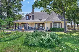 257 Saint Andrews Dr E, Mabank, TX 75156 - Photo 1