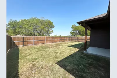 8406 Grant Lane, Greenville, TX 75402 - Photo 15