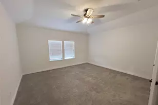 8406 Grant Ln, Greenville, TX 75402 - Photo 11