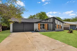 3725 Raphael St, Fort Worth, TX 76119 - Photo 7