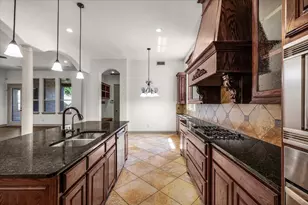 116 San Bernard Dr, Irving, TX 75039 - Photo 11