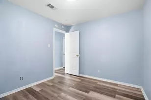 609 Race St, Crowley, TX 76036 - Photo 13