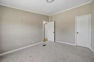 406 Hilltop Meadows Ct, Springtown, TX 76082 - Photo 21
