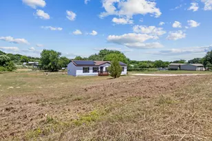 406 Hilltop Meadows Ct, Springtown, TX 76082 - Photo 29