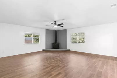 777 Cullum Avenue, Hurst, TX 76053 - Photo 13