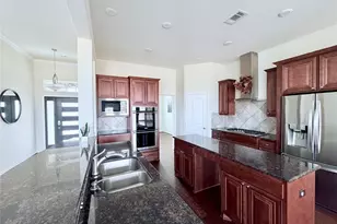 7061 Whispering Oaks, McKinney, TX 75071 - Photo 11