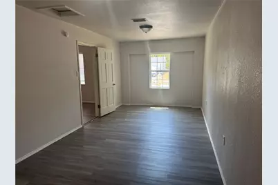 1229 Greenbrier Drive, Mesquite, TX 75149 - Photo 13