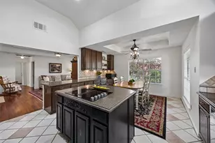 2024 Antwerp Ave, Plano, TX 75025 - Photo 9