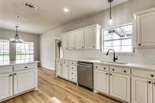 9986 Copeland Pl, Pilot Point, TX 76258 - Photo 5