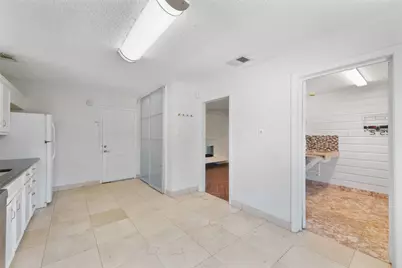 4802 W Mockingbird Lane, Dallas, TX 75209 - Photo 19