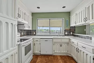 332 Cook Road, Willow Park, TX 76087 - Photo 11