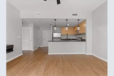 1200 Main Street #1612, Dallas, TX 75202 - Photo 9